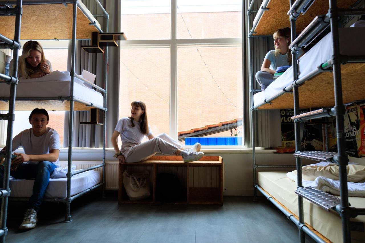 Will & Tate Hostel Den Haag