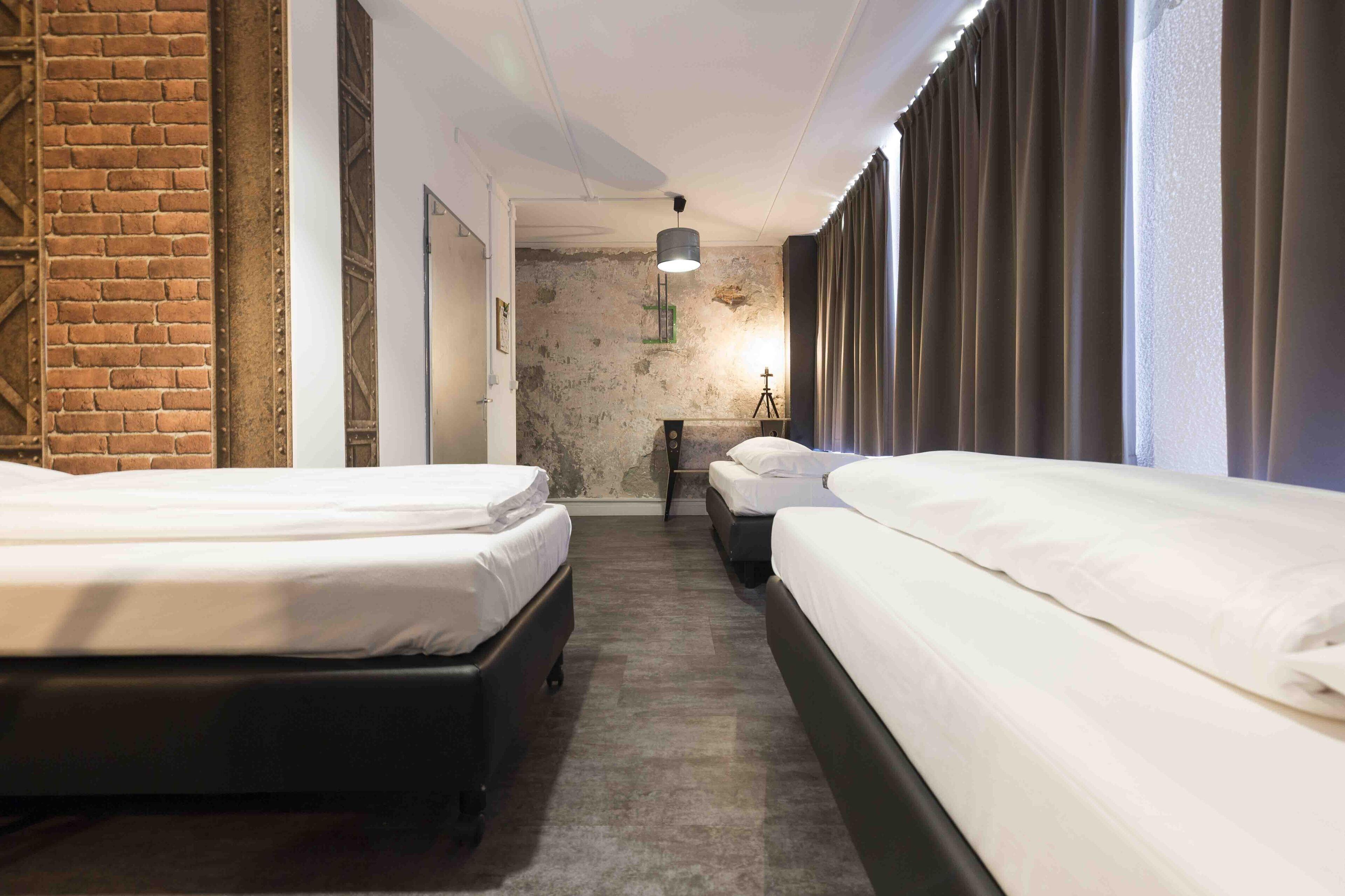 Will & Tate Hostel Den Haag