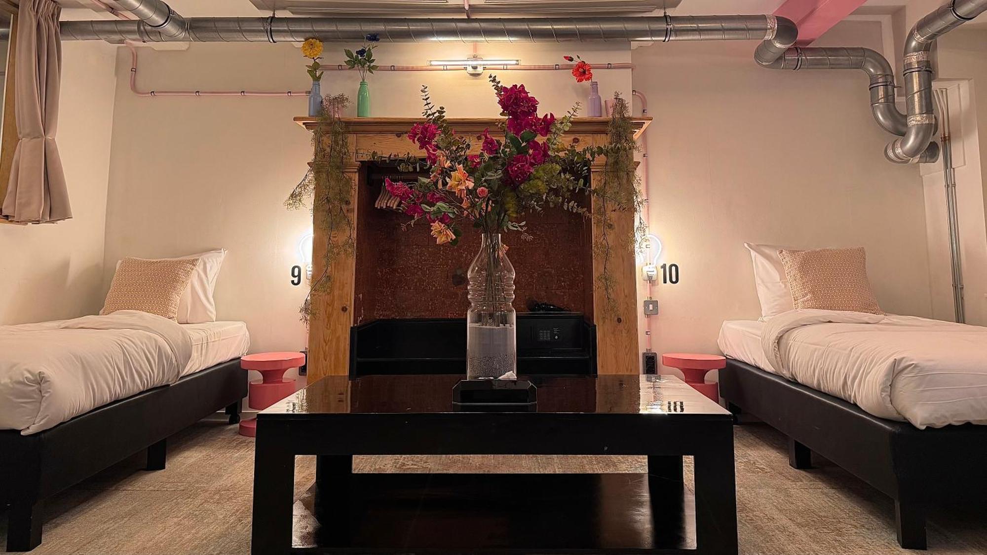 Will & Tate Hostel Den Haag