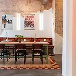 Hostel Will & Tate Den Haag
